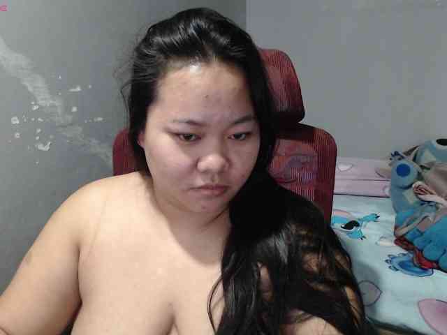 BubbleButtPinay webcam