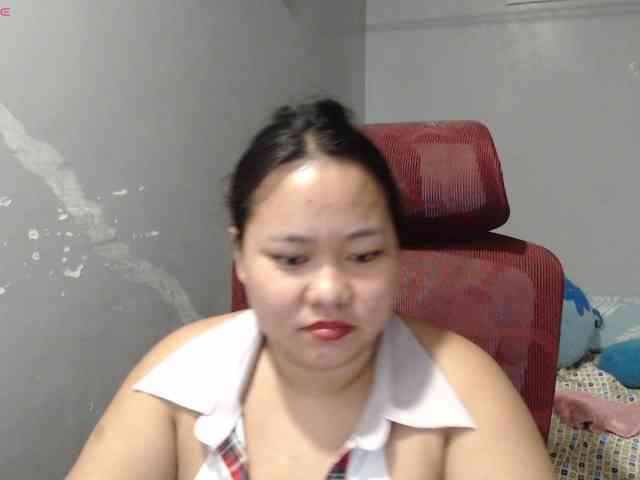 BubbleButtPinay webcam