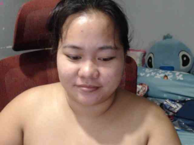 BubbleButtPinay