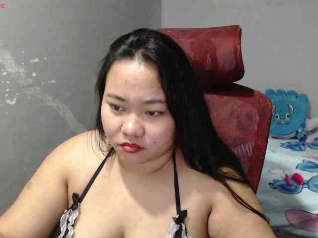 BubbleButtPinay webcam