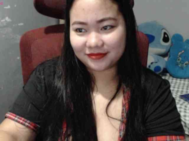 BubbleButtPinay webcam