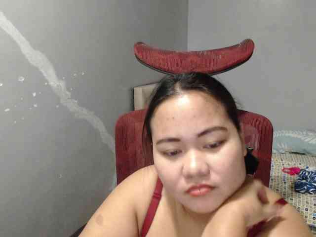 BubbleButtPinay webcam