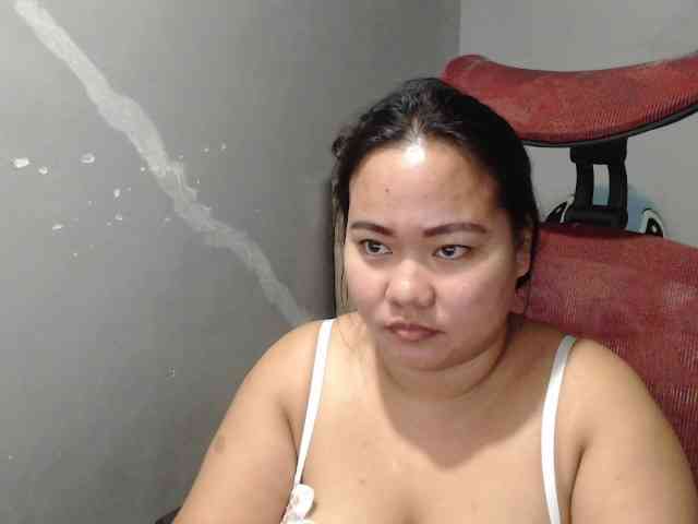 BubbleButtPinay webcam