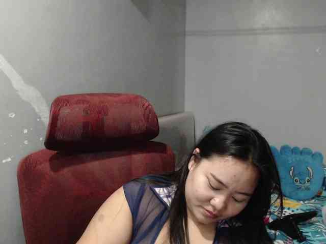 BubbleButtPinay webcam