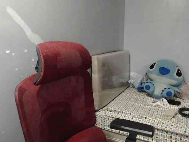 BubbleButtPinay webcam