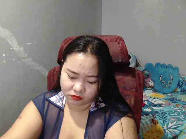 BubbleButtPinay webcam