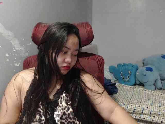 BubbleButtPinay webcam