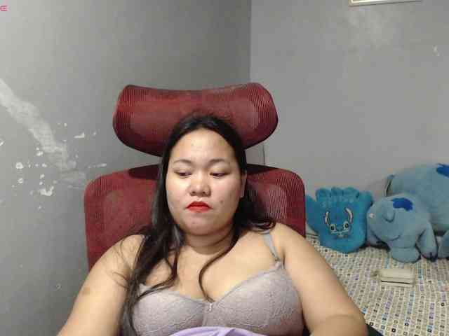 BubbleButtPinay webcam