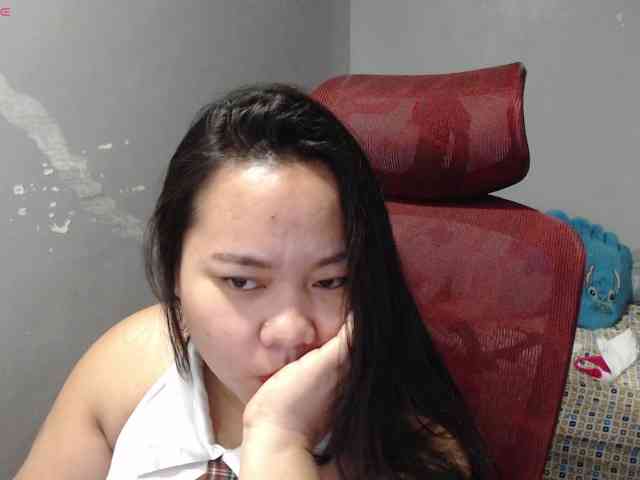 BubbleButtPinay webcam
