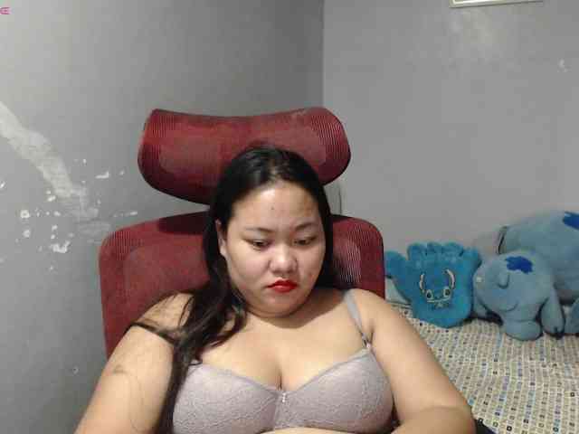 BubbleButtPinay webcam