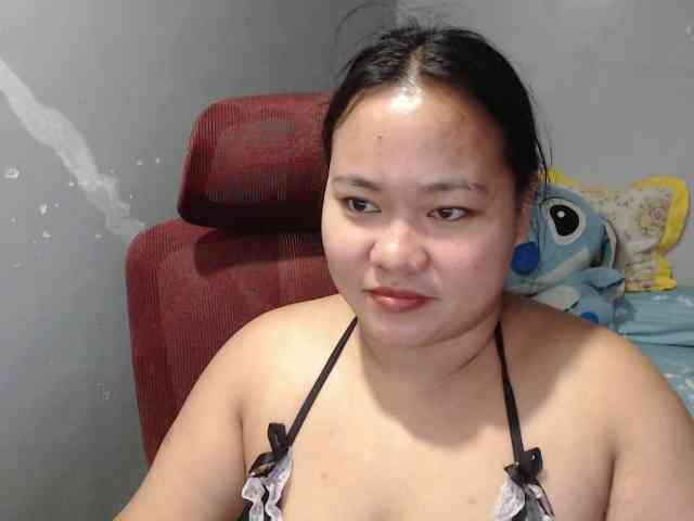 BubbleButtPinay webcam