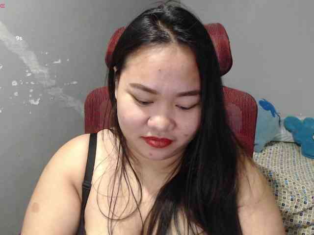BubbleButtPinay webcam