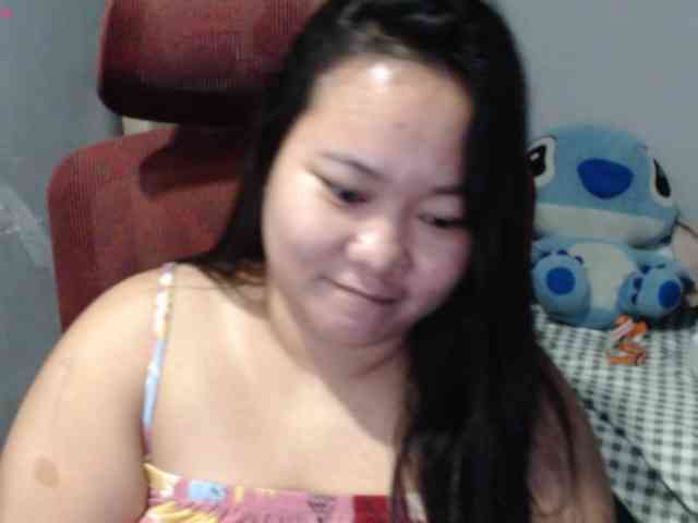 BubbleButtPinay webcam