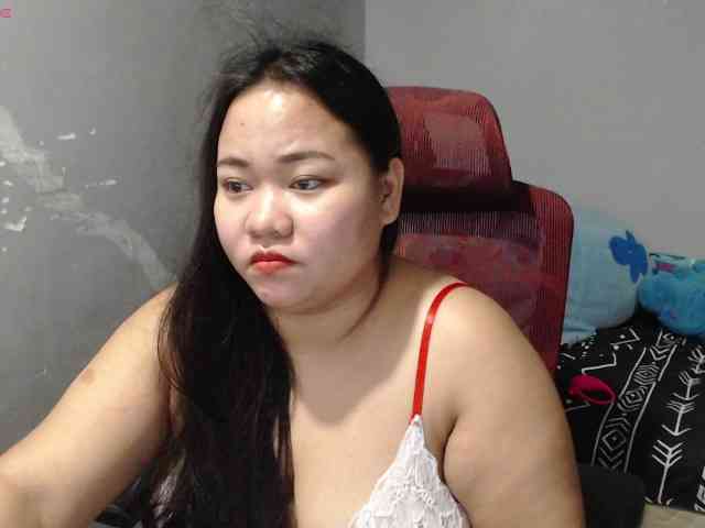 BubbleButtPinay webcam