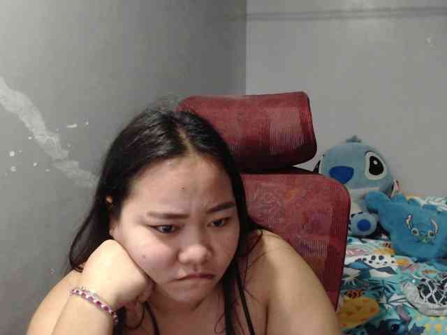 BubbleButtPinay webcam