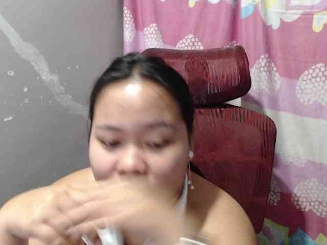 BubbleButtPinay