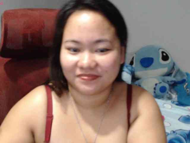 BubbleButtPinay webcam