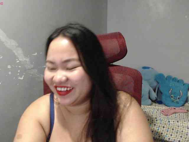 BubbleButtPinay webcam