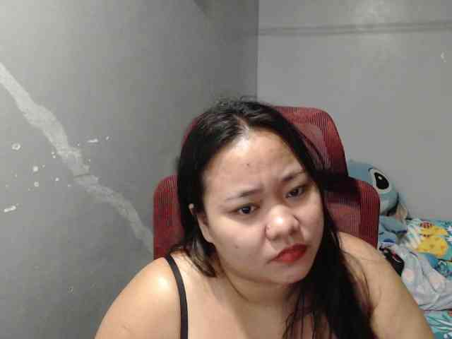 BubbleButtPinay webcam