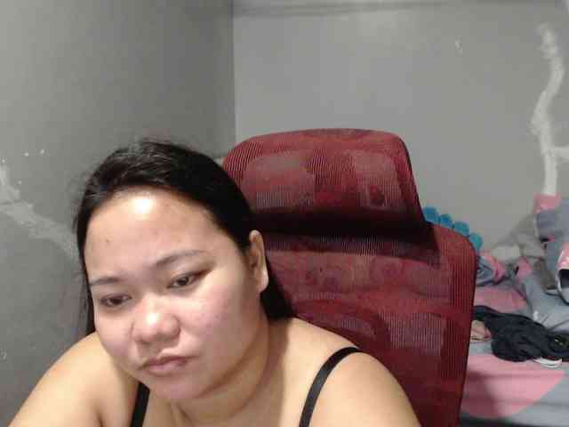 BubbleButtPinay webcam