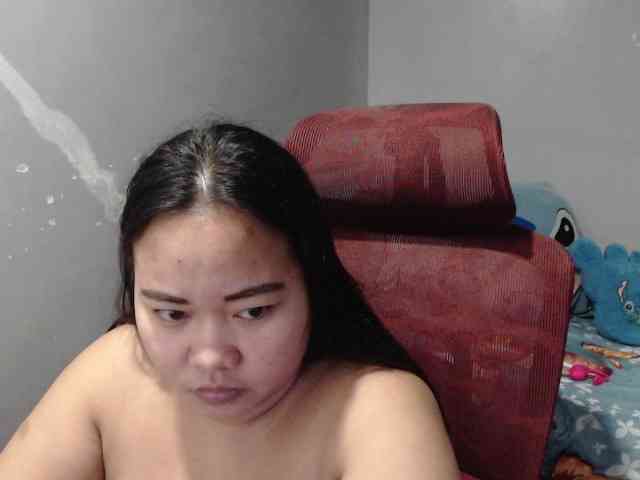BubbleButtPinay webcam