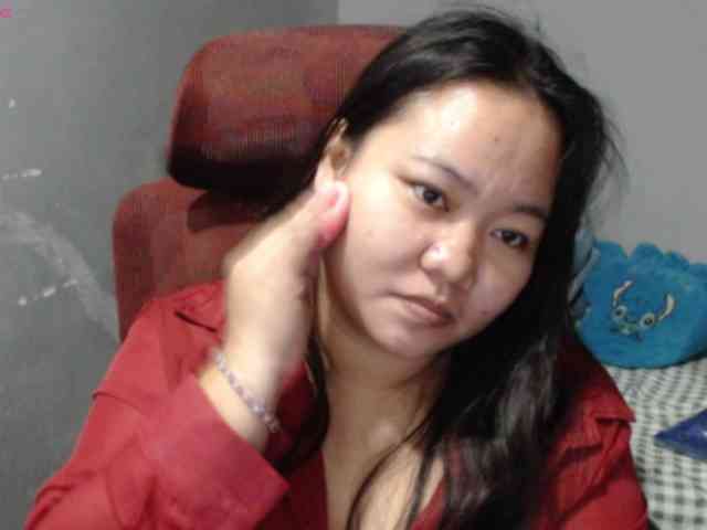 BubbleButtPinay webcam