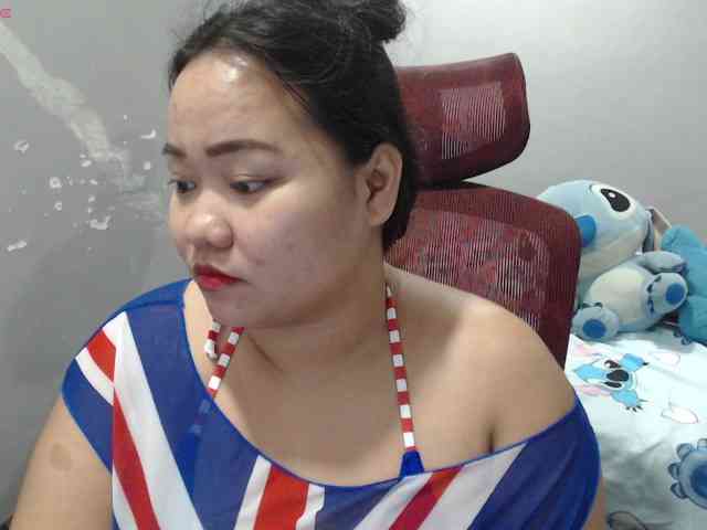 BubbleButtPinay webcam