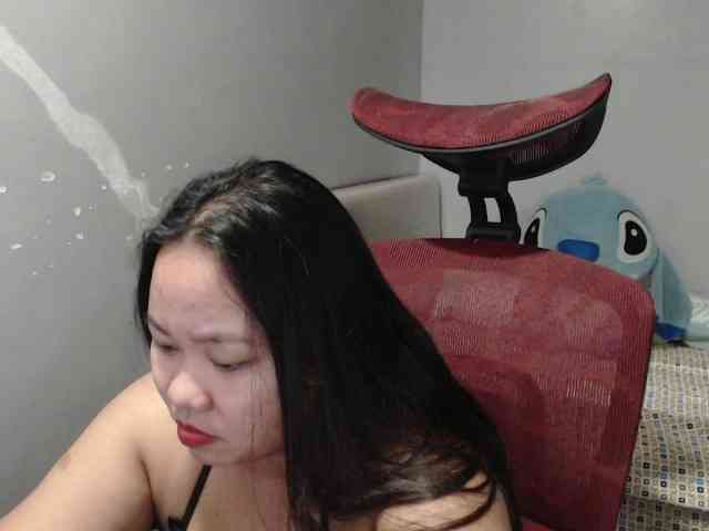 BubbleButtPinay webcam