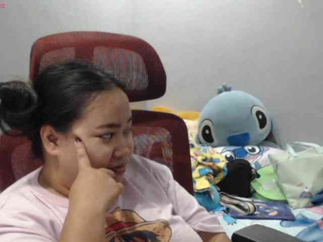 BubbleButtPinay