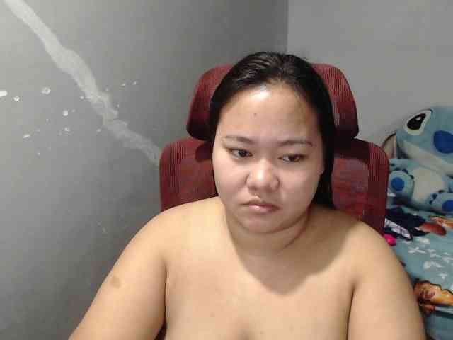 BubbleButtPinay webcam