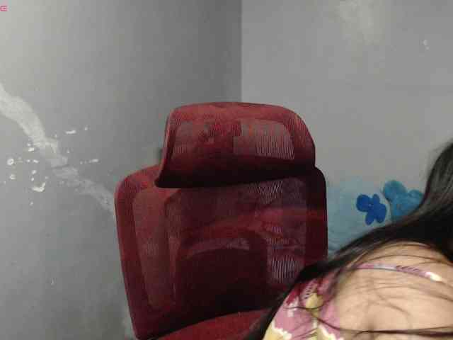 BubbleButtPinay webcam