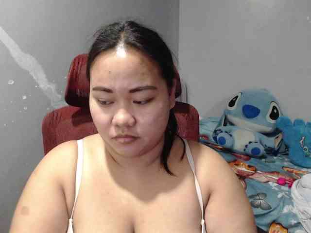 BubbleButtPinay webcam