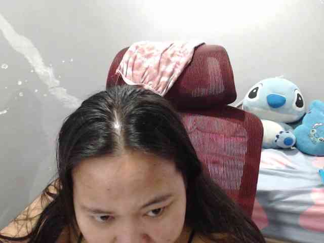 BubbleButtPinay webcam