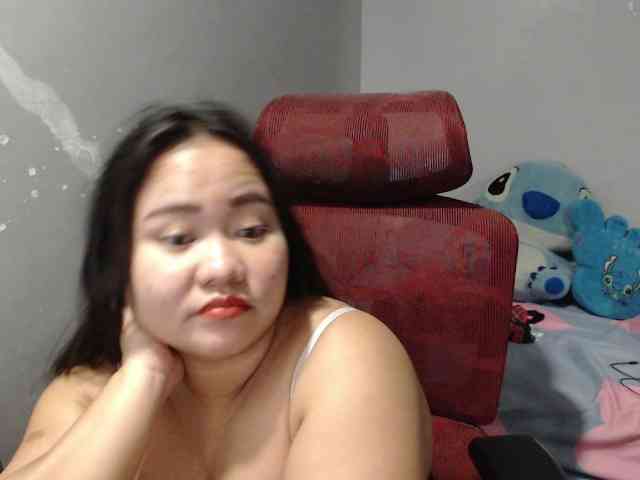 BubbleButtPinay webcam