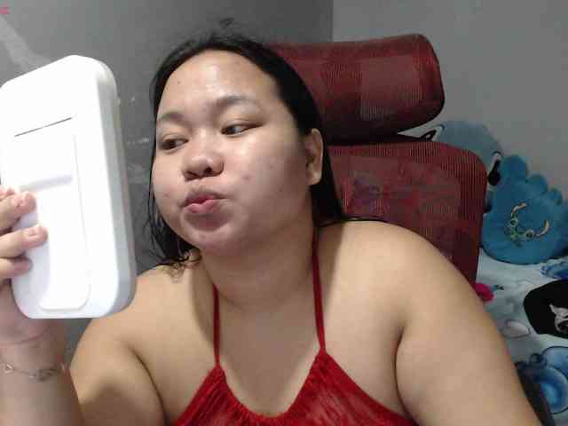 BubbleButtPinay webcam