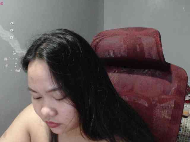 BubbleButtPinay webcam