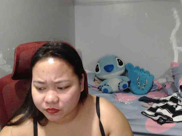 BubbleButtPinay webcam
