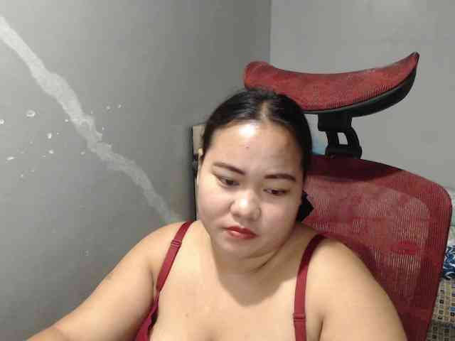 BubbleButtPinay webcam