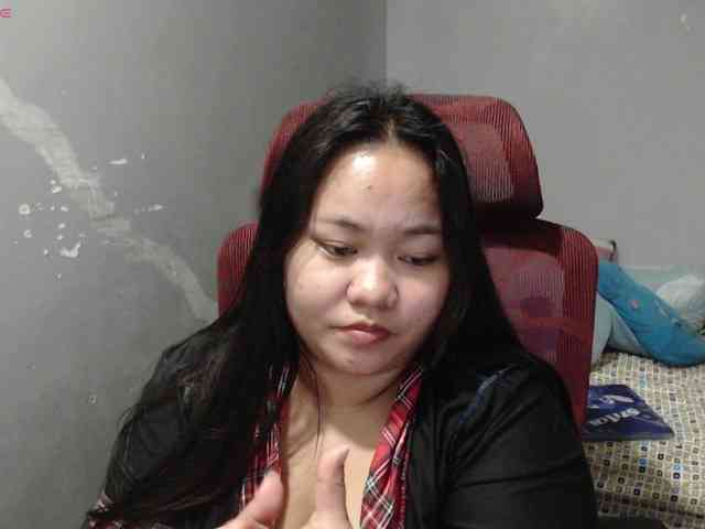 BubbleButtPinay webcam