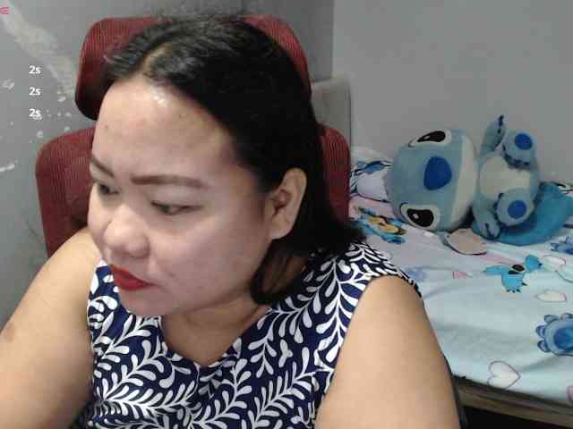 BubbleButtPinay webcam
