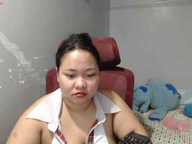 BubbleButtPinay webcam