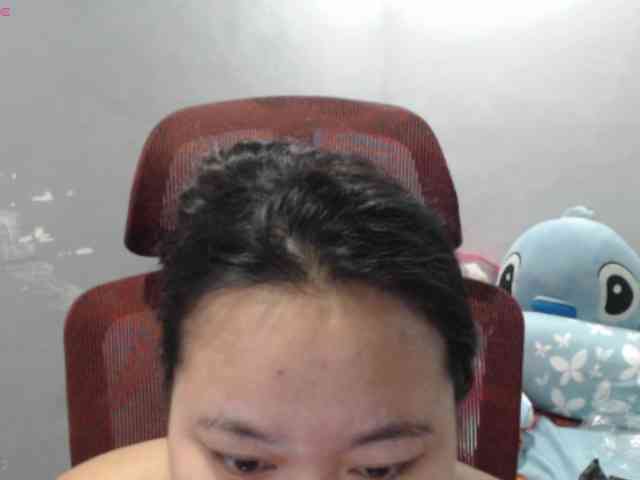 BubbleButtPinay webcam