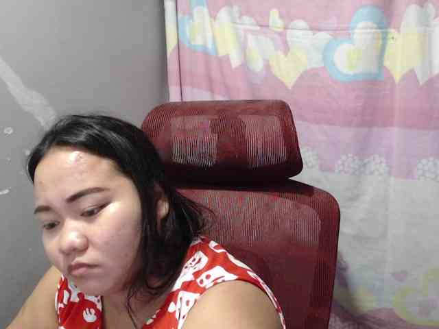 BubbleButtPinay webcam