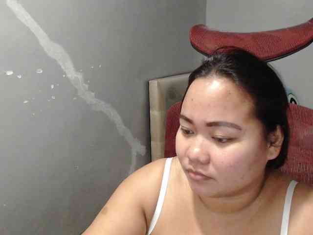 BubbleButtPinay webcam