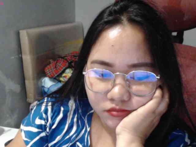 BubbleButtPinay