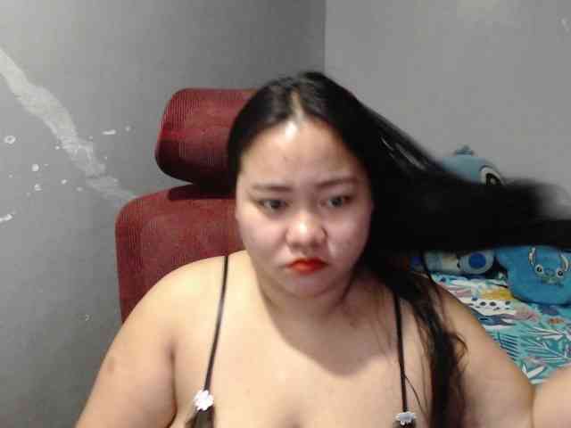 BubbleButtPinay webcam