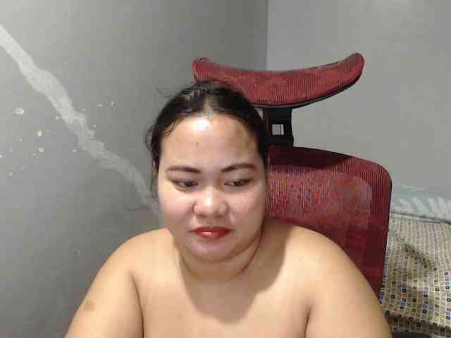 BubbleButtPinay webcam