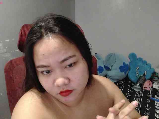 BubbleButtPinay webcam