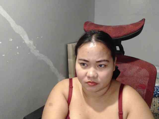 BubbleButtPinay webcam