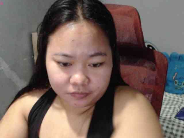 BubbleButtPinay webcam